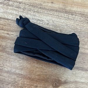 Bandit ring storage bracelet